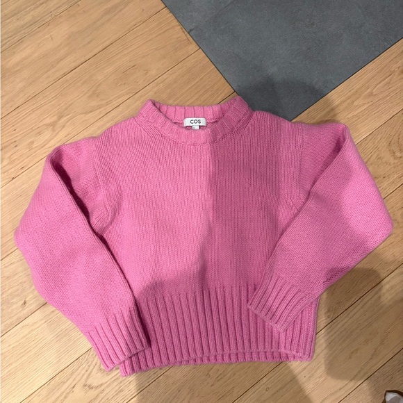 COS Sweaters - COS Pink Ribbed-Hem Wool Blend Crewneck Sweater